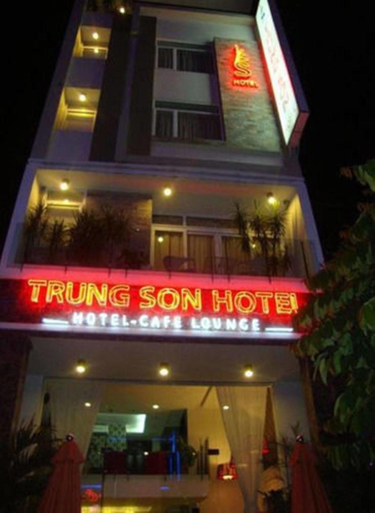 Trung Son Hotel Thành Pho Ho Chí Minh Esterno foto